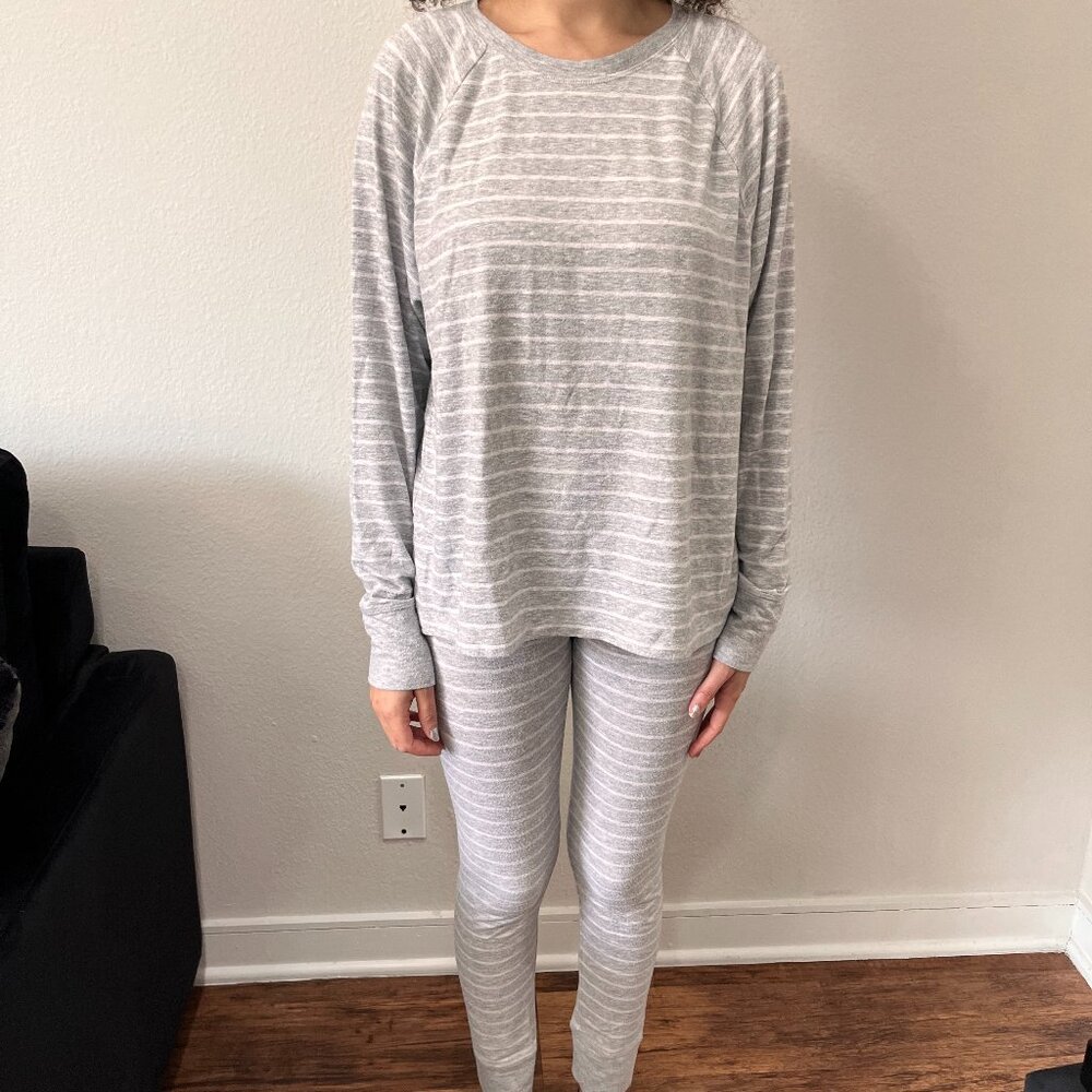 Aerie Two Piece Pajama Set